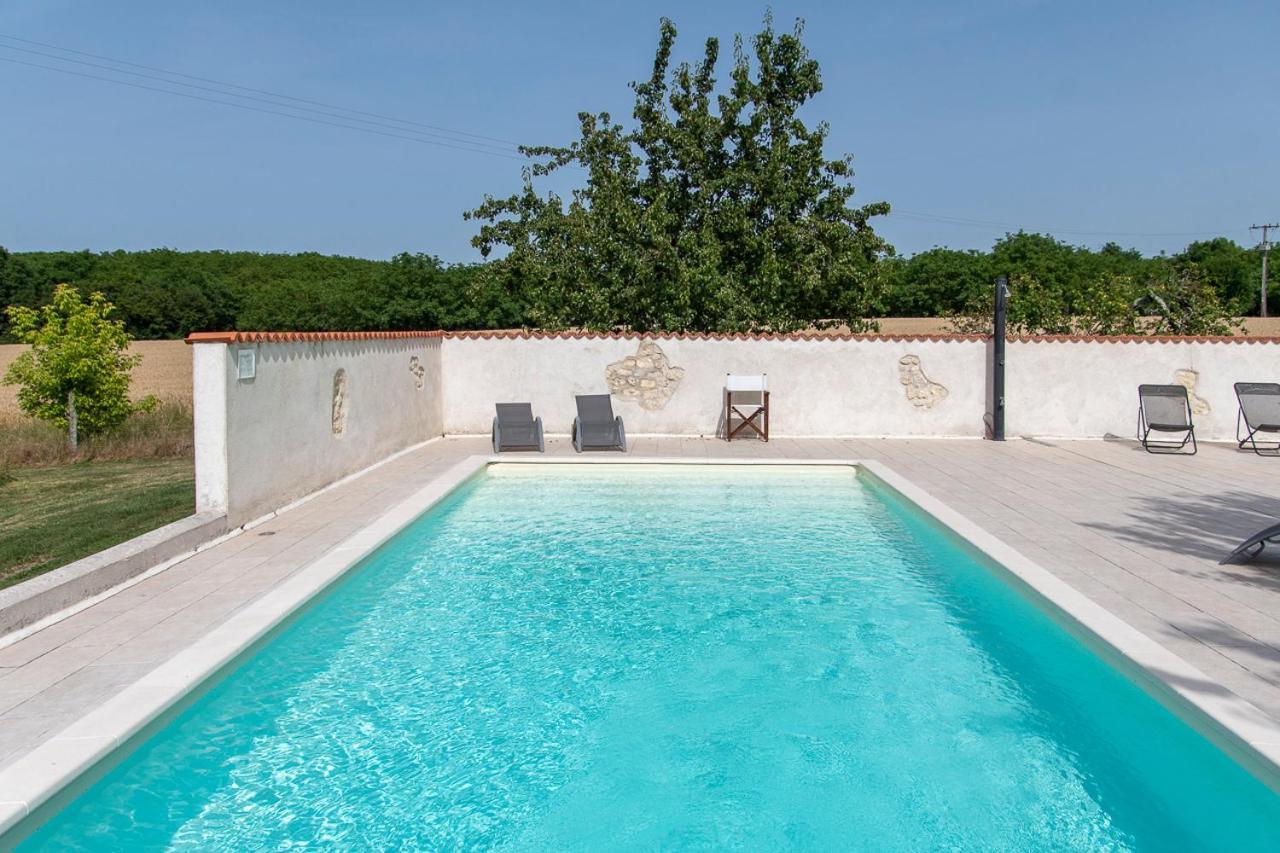 Bed and Breakfast Le Chemin Challignac Exterior foto